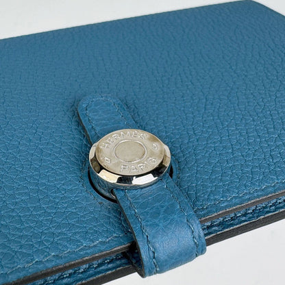 Hermes Dogon GM Bifold Wallet Taurillon Clemence Blue — view 4