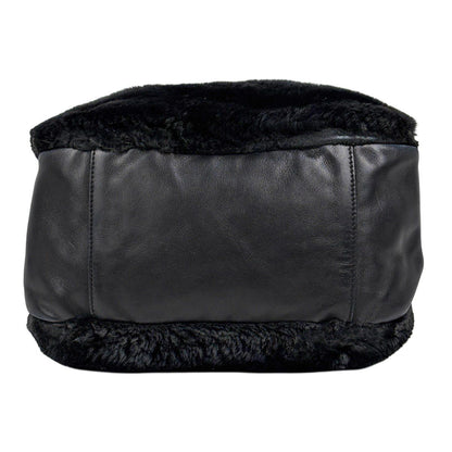 Chanel CC Logo Shoulder Bag Black — view 5