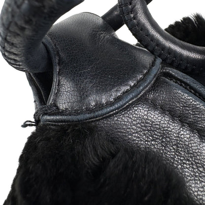 Chanel CC Logo Shoulder Bag Black — view 9