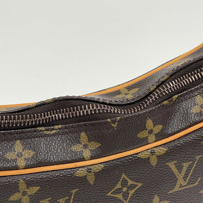 Louis Vuitton Croissant MM Shoulder Bag Monogram Brown — view 4
