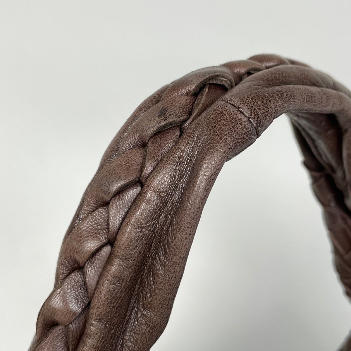 Bottega Veneta Intrecciato Shoulder Bag Hobo Leather Brown — view 6