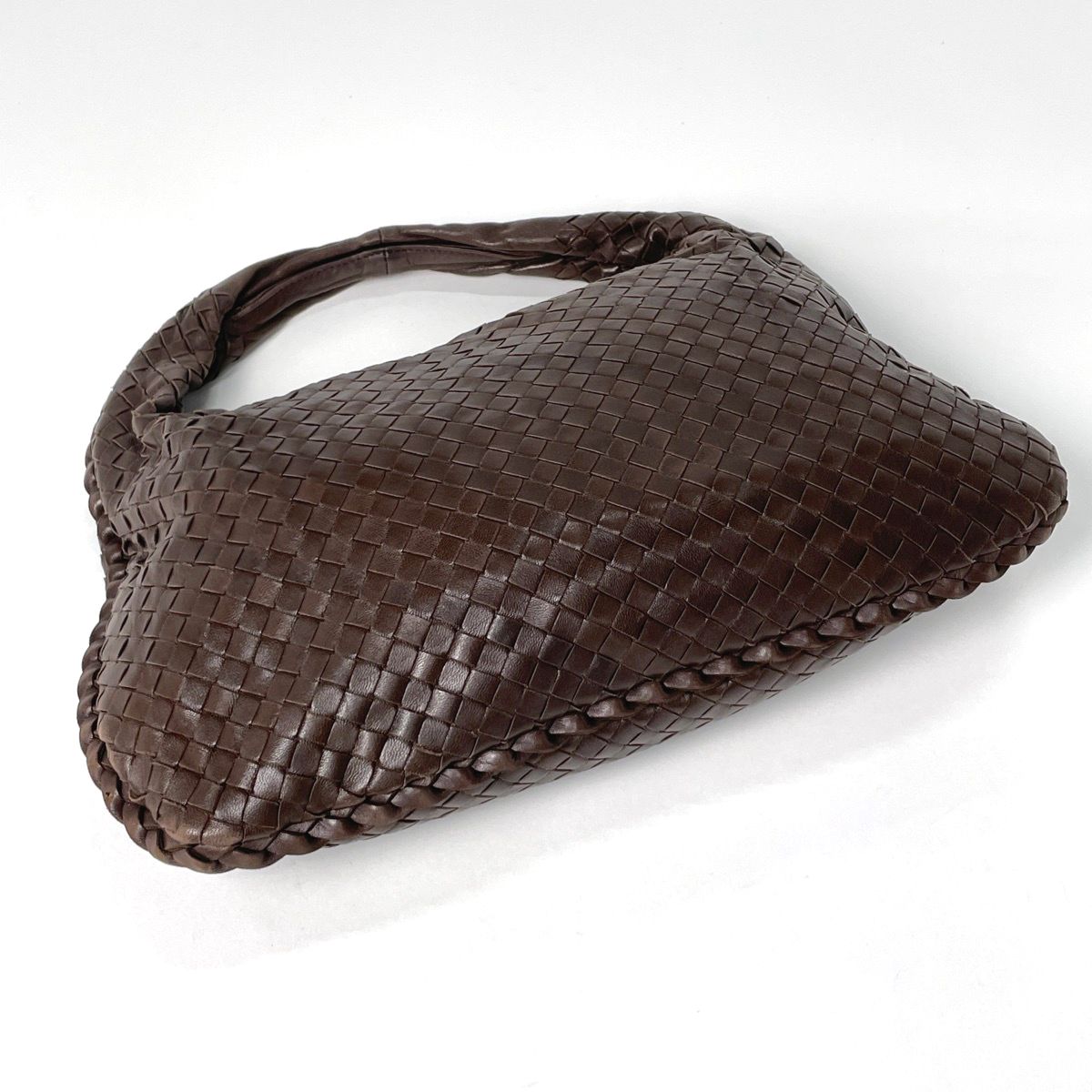 Bottega Veneta Intrecciato Shoulder Bag Hobo Leather Brown — view 2