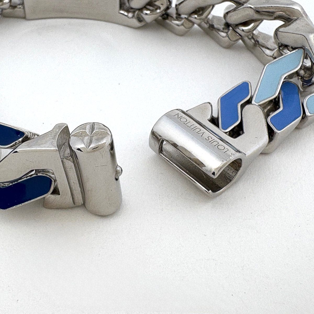 Louis Vuitton Bracelet Chain Links Monogram Metal Silver Blue — view 2