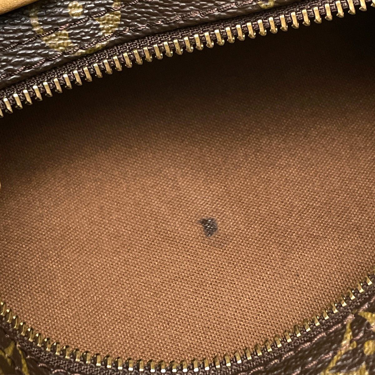 Louis Vuitton Speedy 25 Handbag Monogram Brown — view 8