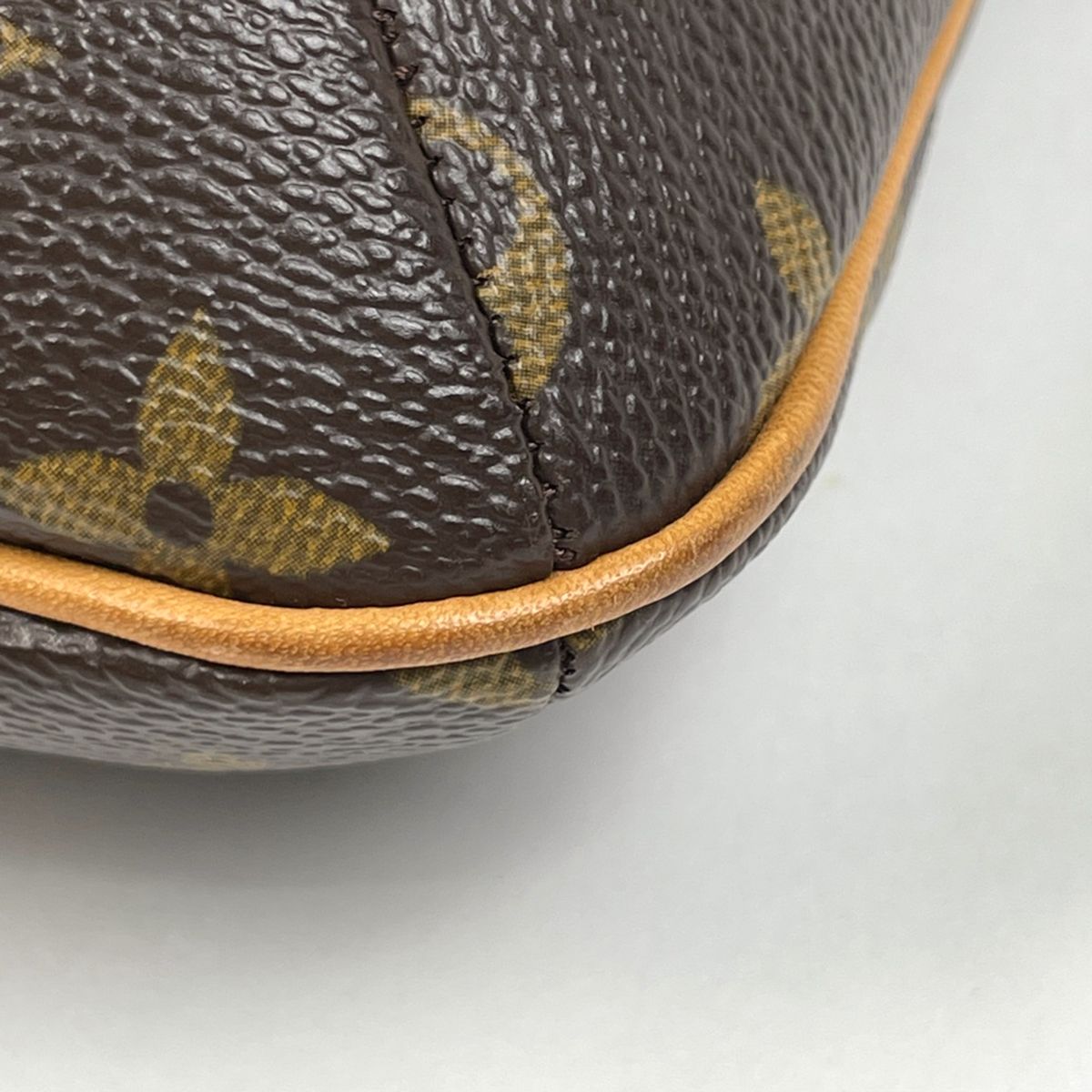 Louis Vuitton Musette Tango Long Crossbody Shoulder Bag Monogram Brown — view 3