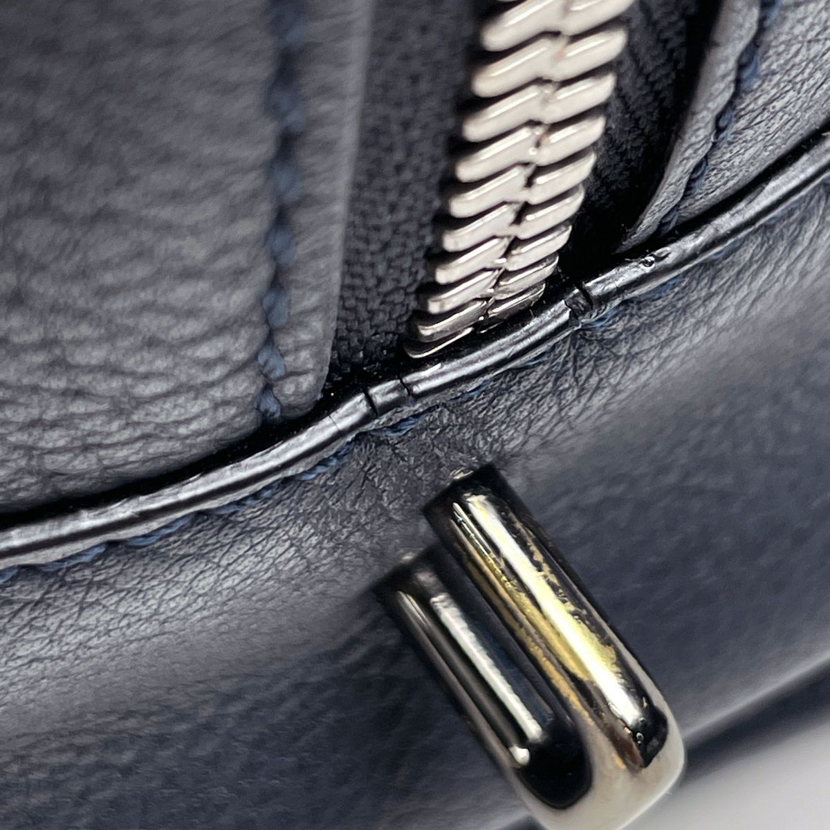 Loewe Amazona 28 Anagram Handbag Leather Navy — view 4
