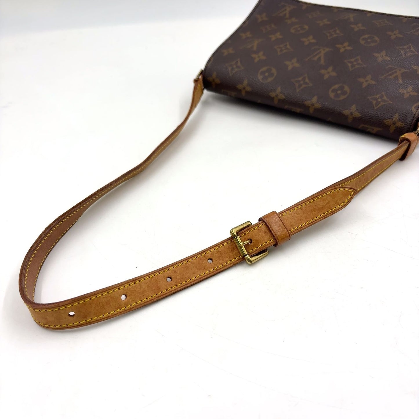 Louis Vuitton Musette Tango Short Strap Monogram Leather Brown Shoulder Bag Gold — view 5