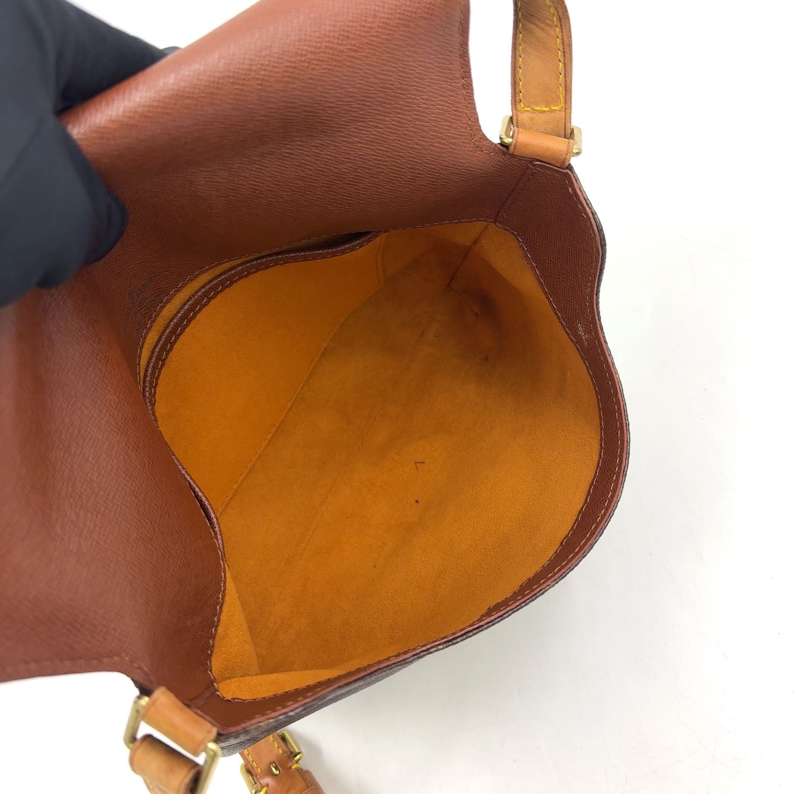 Louis Vuitton Musette Tango Short Strap Monogram Leather Brown Shoulder Bag Gold — view 3