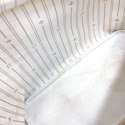 Louis Vuitton Neverfull MM Damier Azur Leather White Tote Gold — view 5