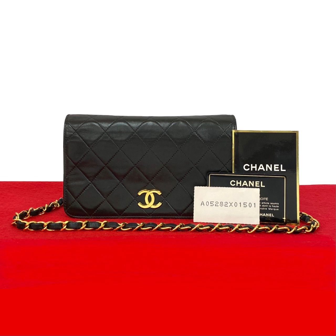 Chanel Card with Quilted CC Logo Lambskin Leather Chain Shoulder Bag Black