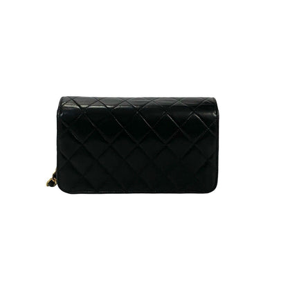 Chanel Card with Quilted CC Logo Lambskin Leather Chain Shoulder Bag Black — view 4