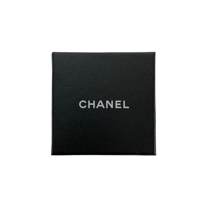 Chanel Vintage CC Logo Lava Earrings Gold — view 6