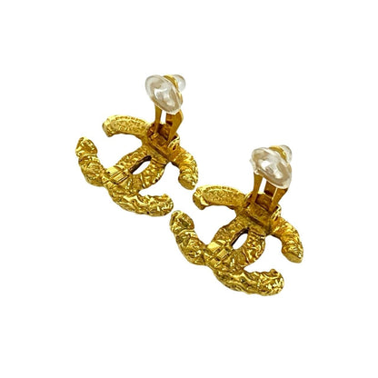 Chanel Vintage CC Logo Lava Earrings Gold — view 5