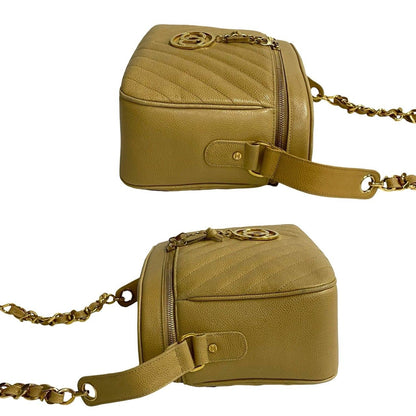 Chanel Card with Stitch CC Logo Caviar Leather Chain Shoulder Bag Beige — view 5