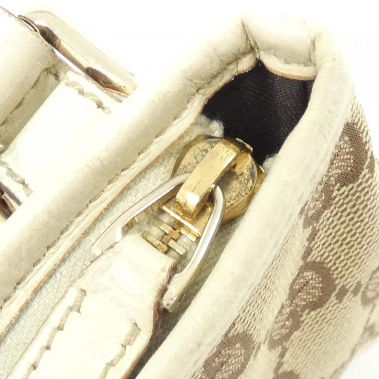 Gucci Vintage Shoulder Bag — view 5