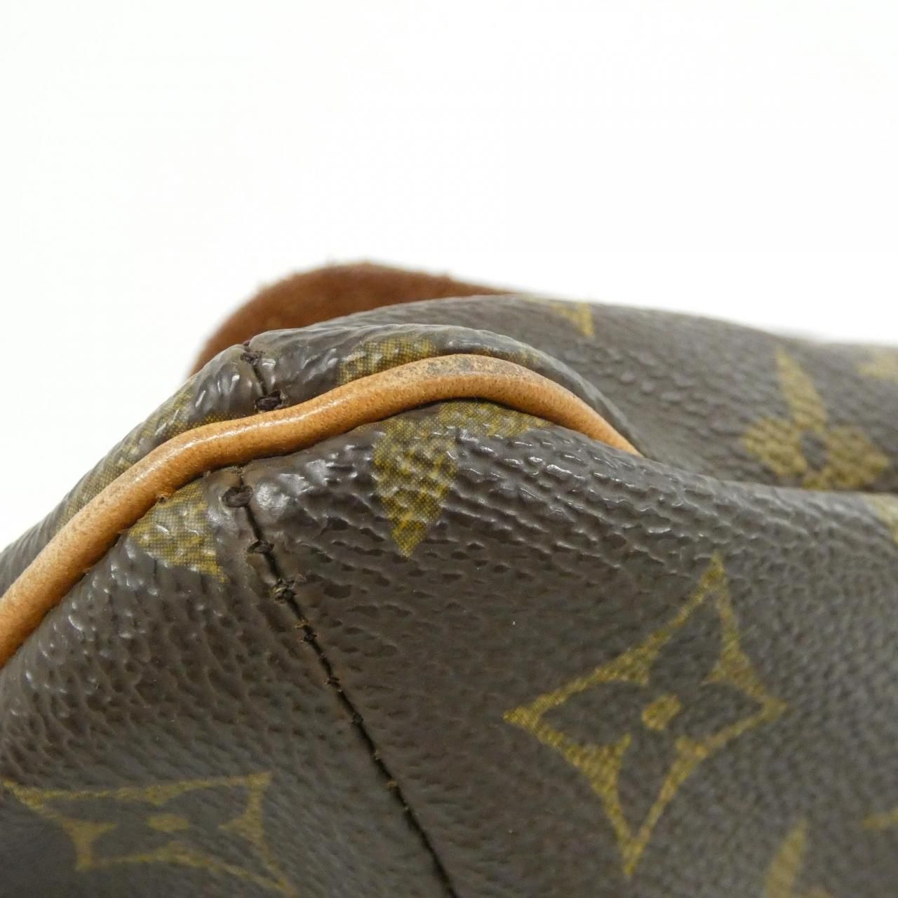 Louis Vuitton Vintage Monogram Musette Shoulder Bag — view 3