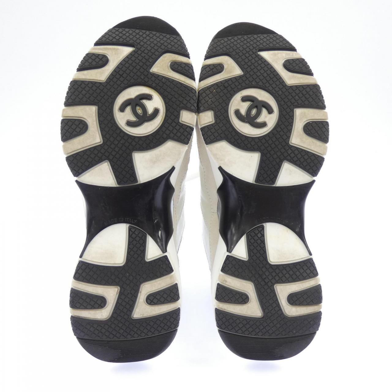 Chanel Sneakers White — view 4
