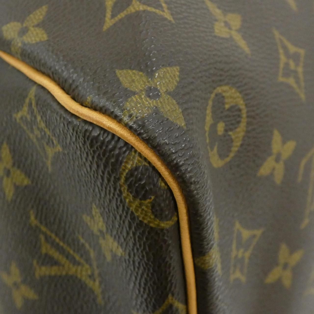 Louis Vuitton Monogram Keepall 60 cm Boston Bag — view 2