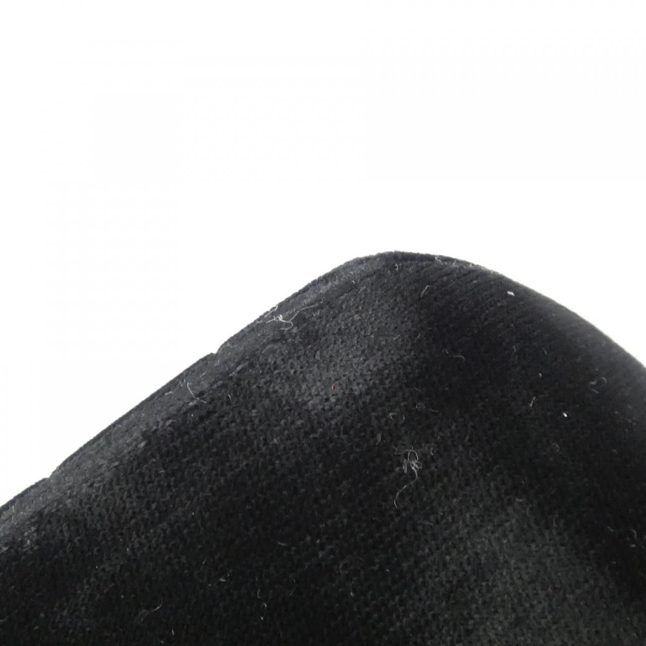 Chanel Vintage Bag Handbag Black — view 3