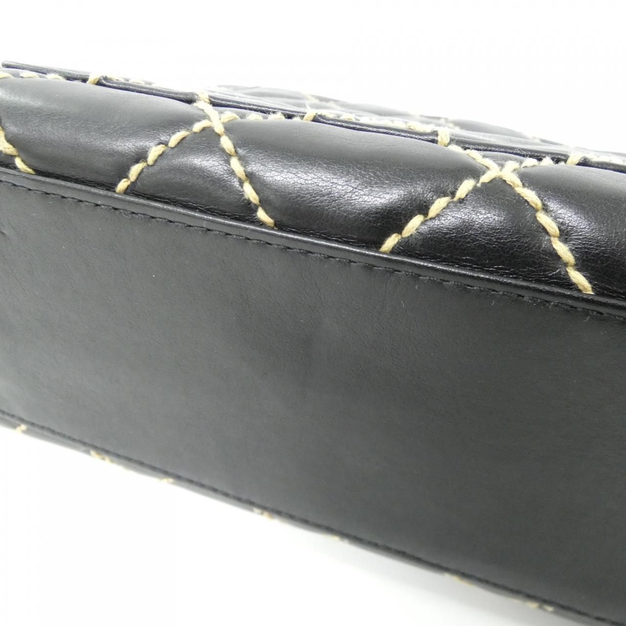 Chanel Vintage Wild Stitch Line Bag — view 3