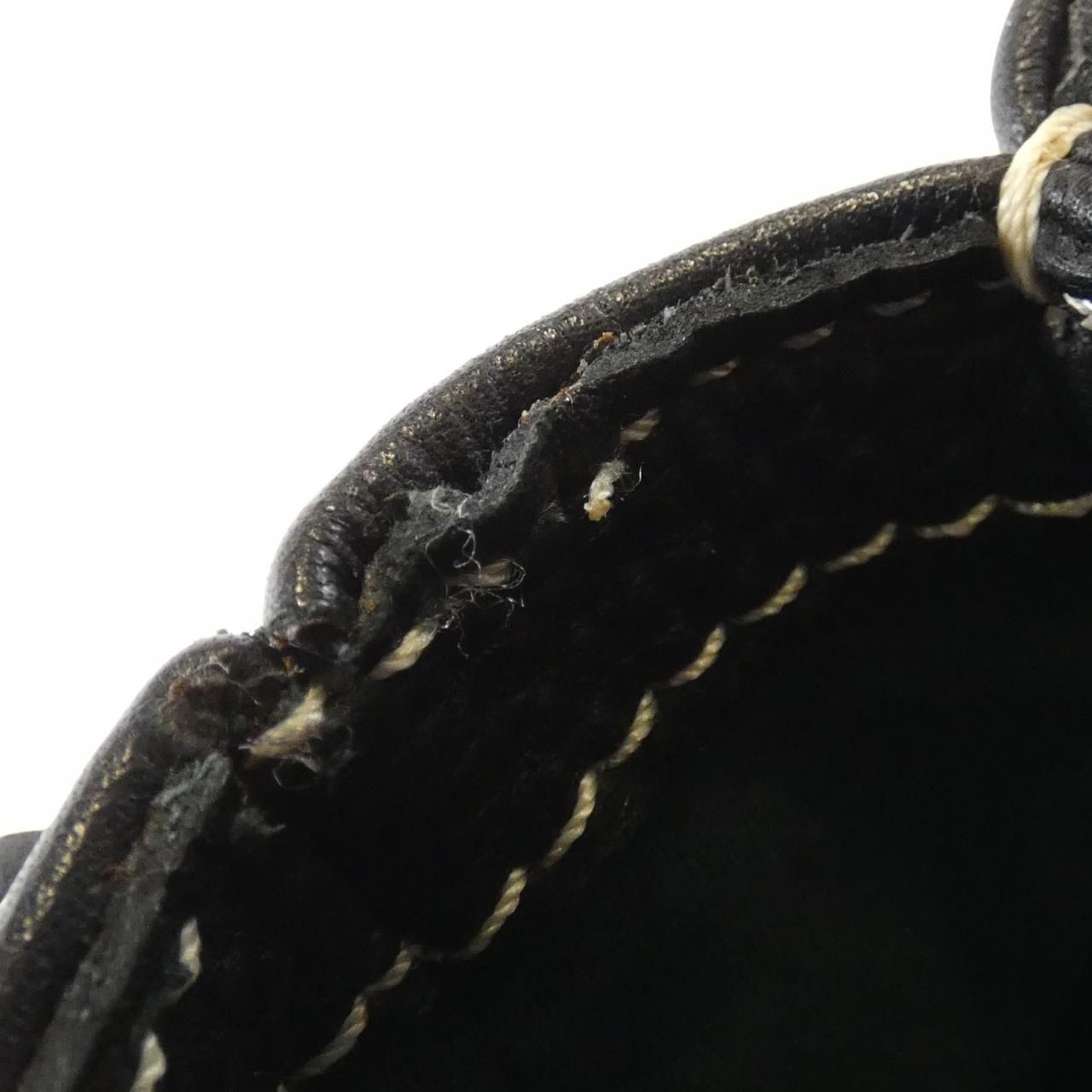 Celine Shoulder Bag Black — view 8