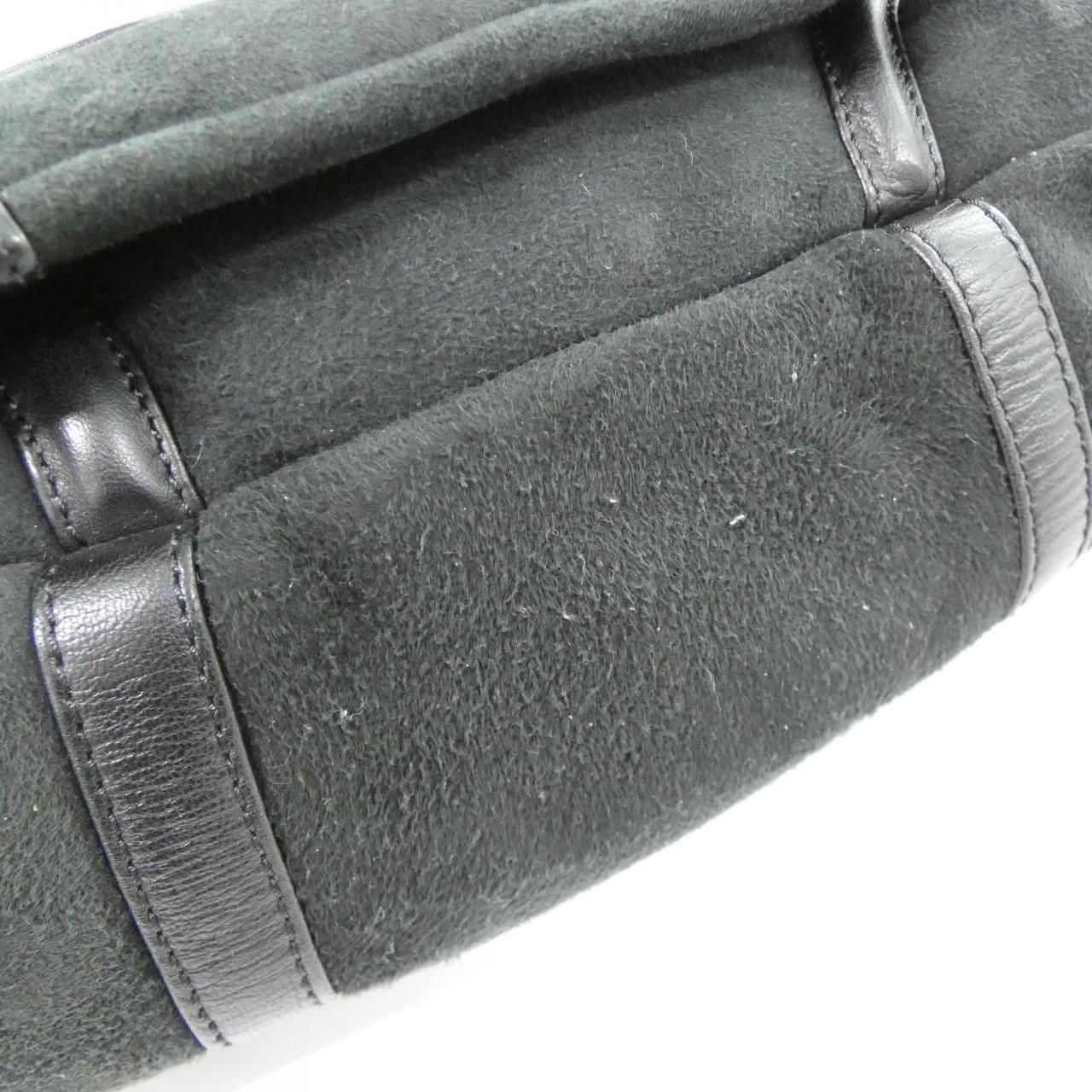 Chanel Vintage Shoulder Bag — view 3