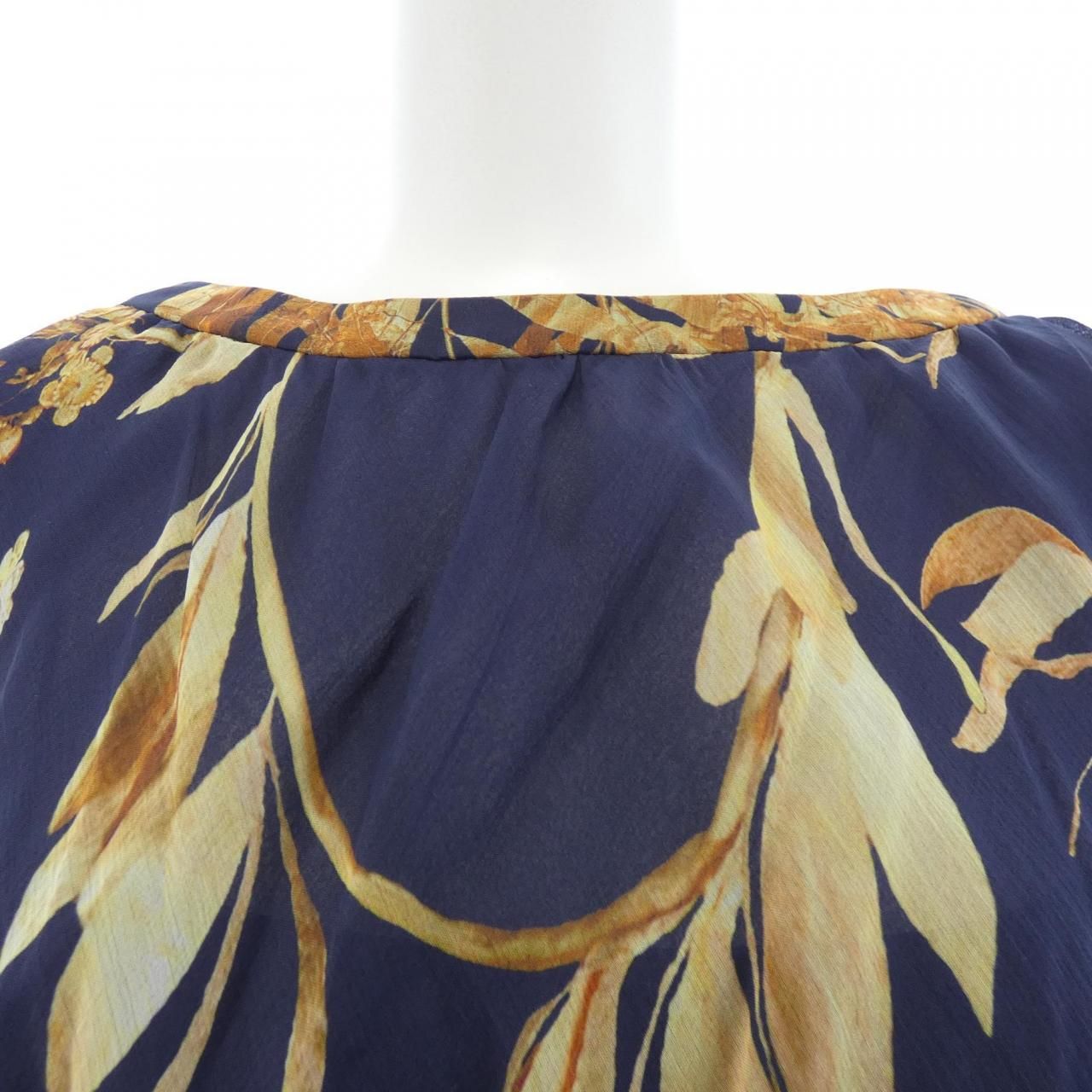 Chanel 18c Dress Navy — view 6