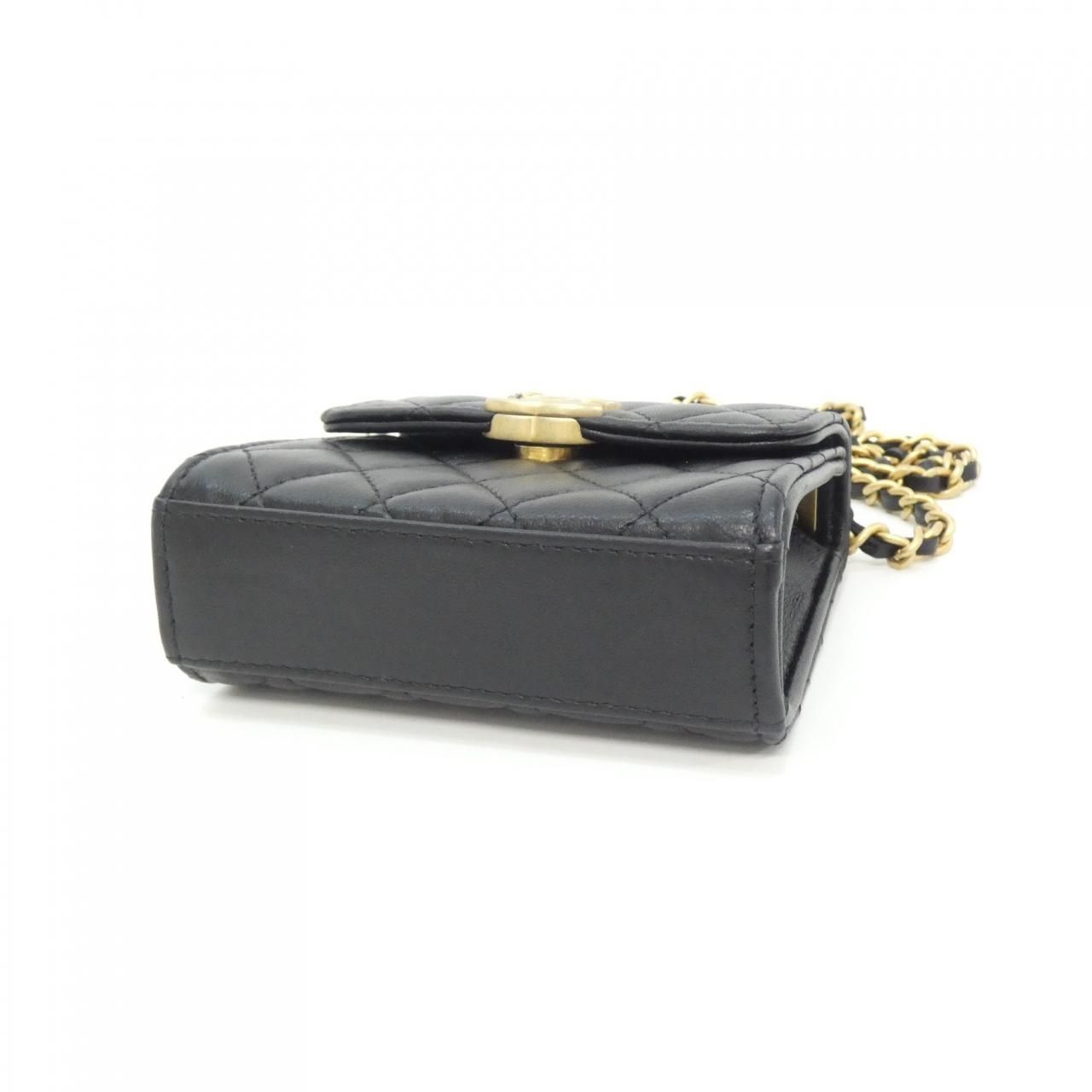 Chanel Chain Clutch Black — view 3