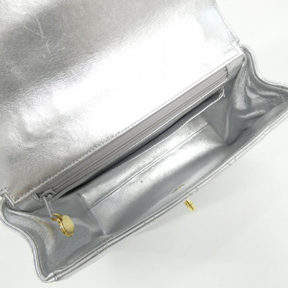 Chanel Vintage Bag Handbag Silver — view 8