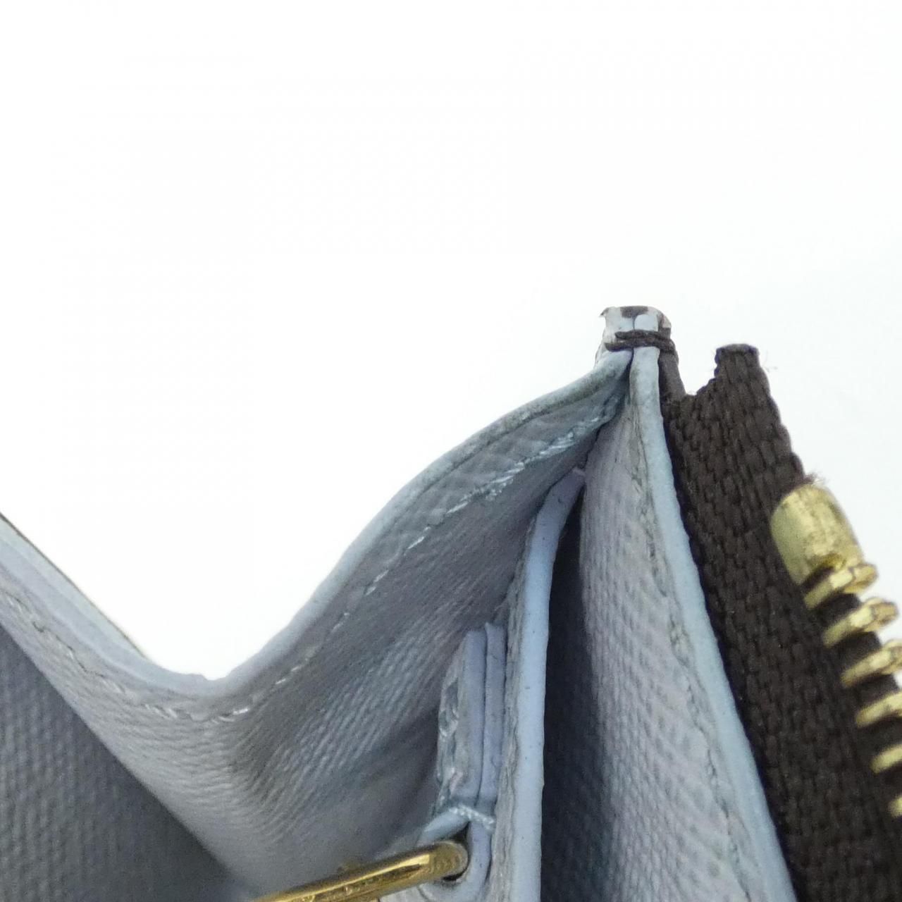 Louis Vuitton Monogram Porte Cles Noah Coin & Key Case Key Holder — view 9