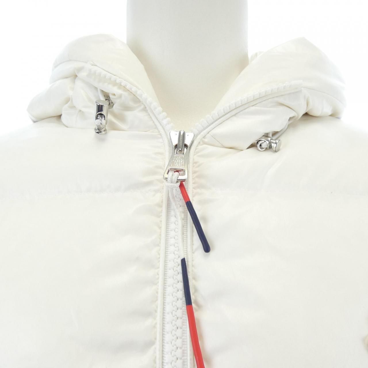 Moncler Dincer Down Jacket — view 6