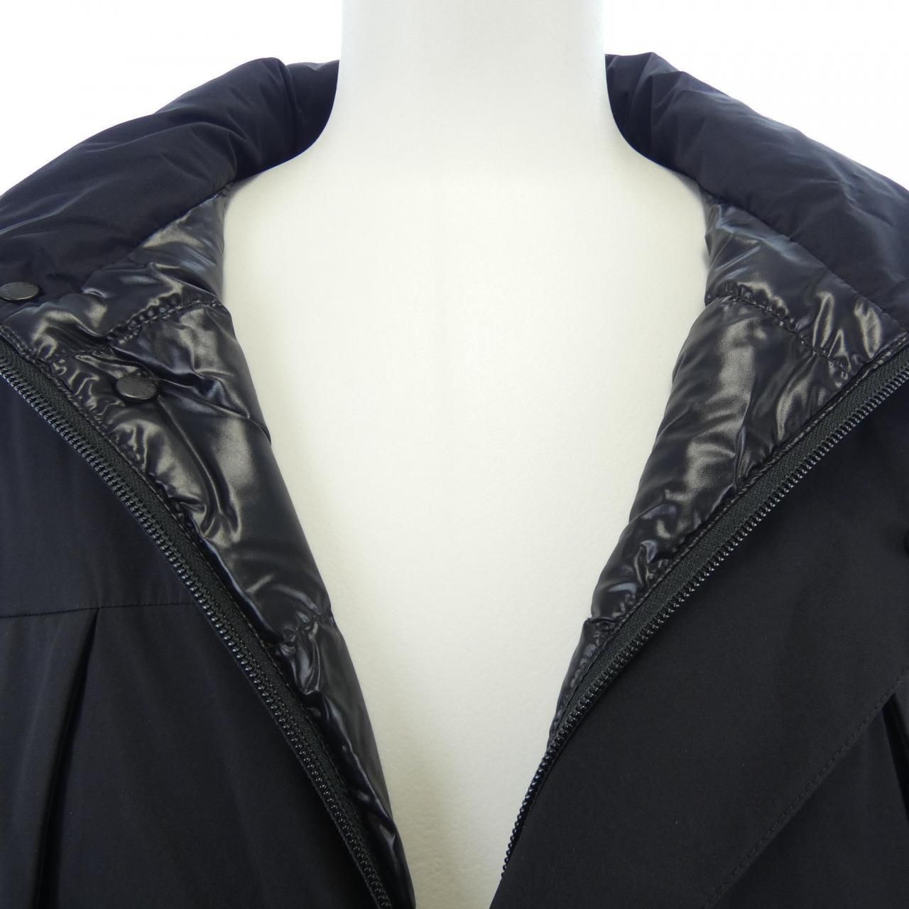 Moncler Gobert Down Jacket Coat — view 6