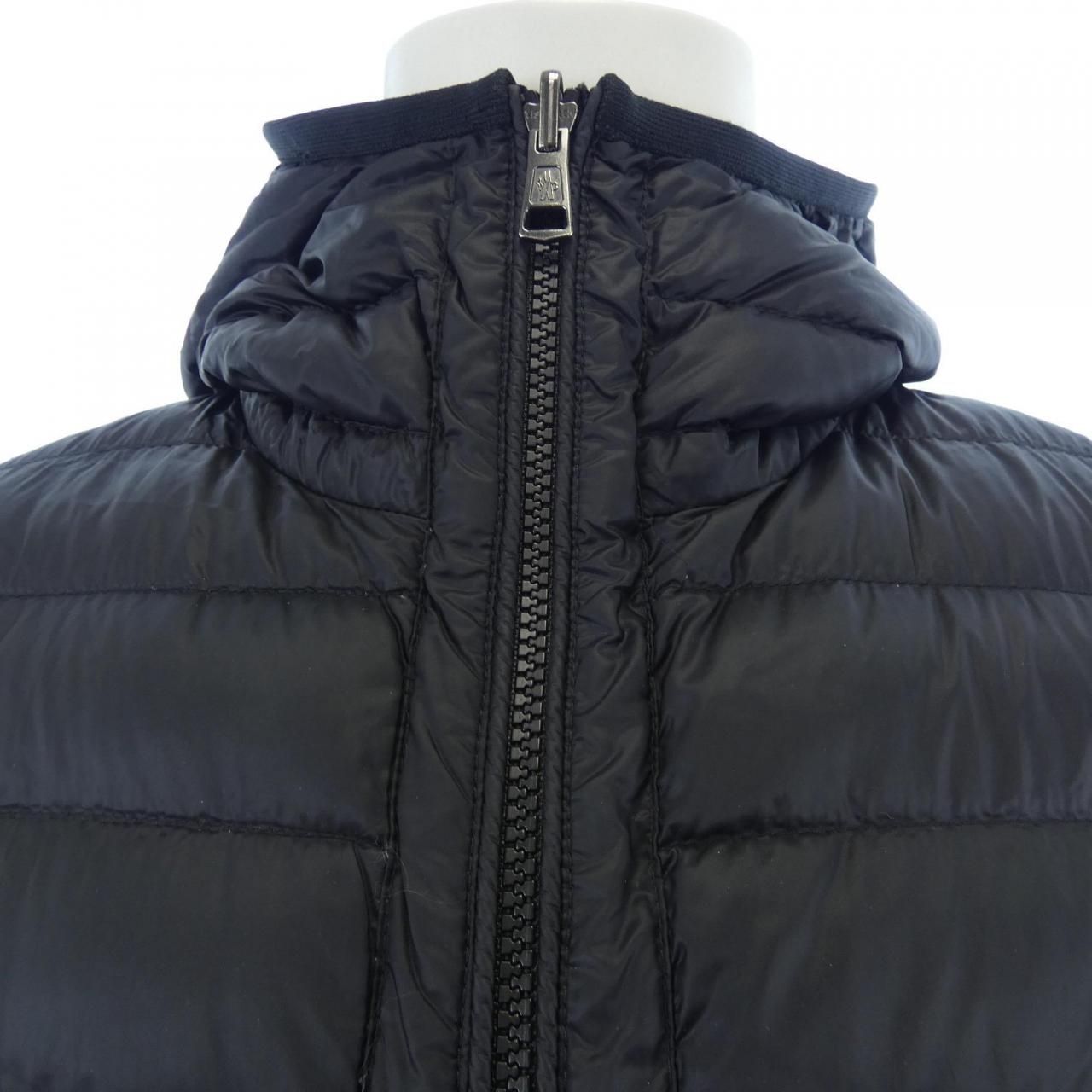 Moncler Zois Down Jacket — view 6