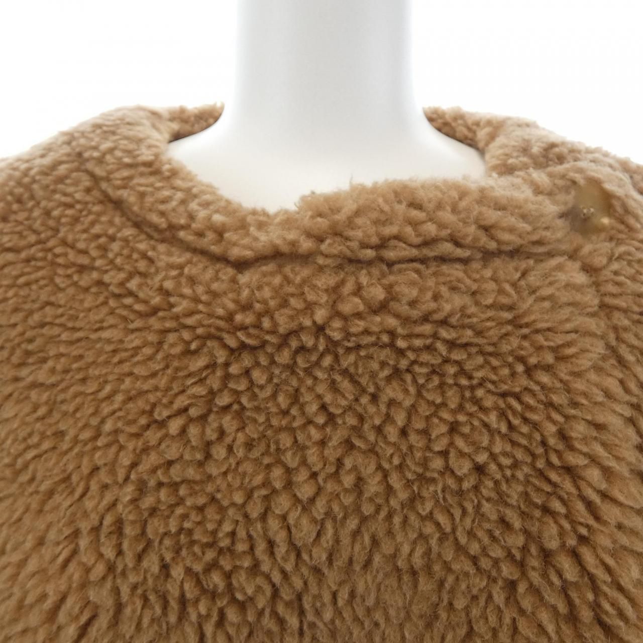 Max Mara Teddy Bear Cape — view 5
