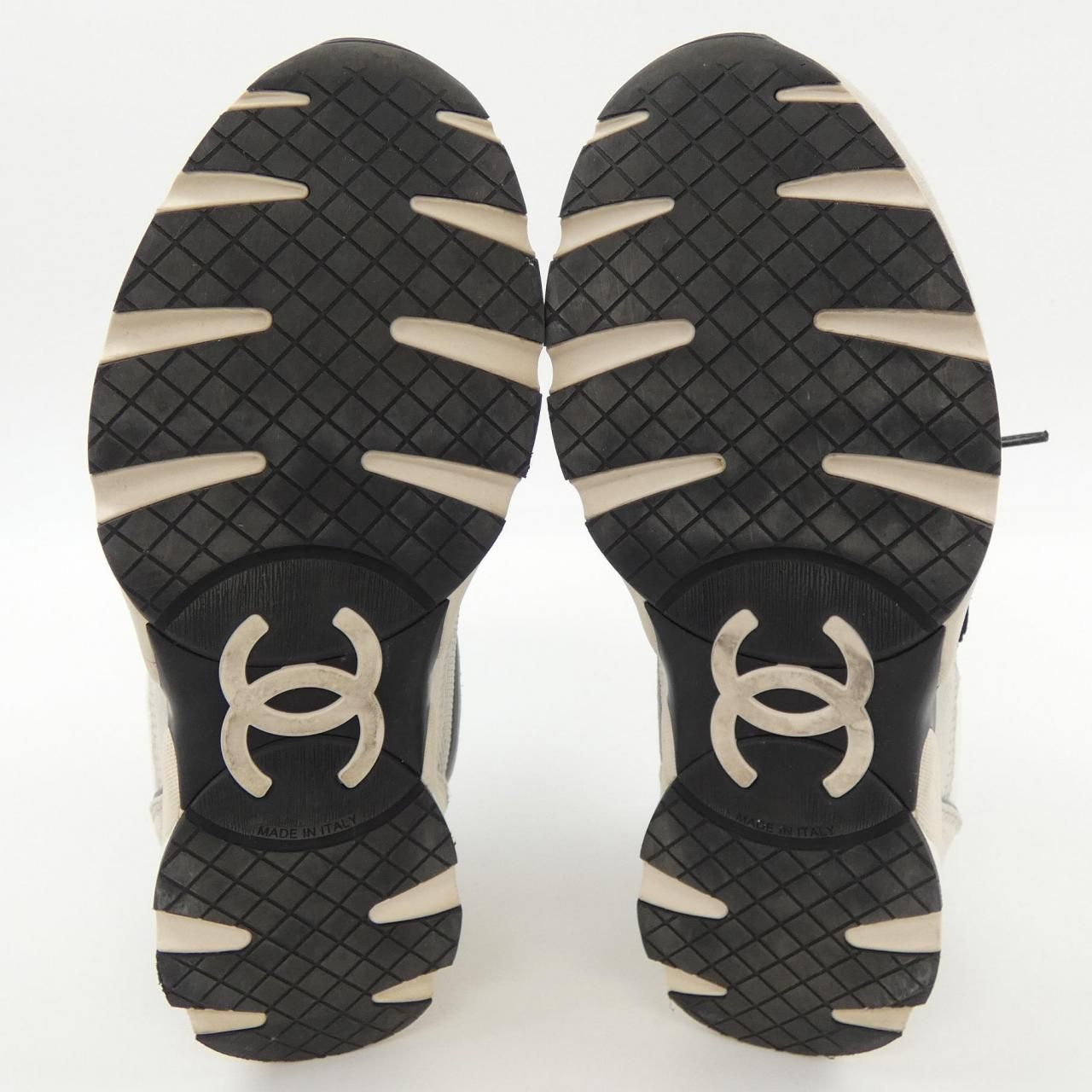 Chanel Sneakers Beige — view 4