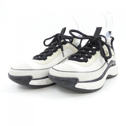Chanel Sneakers White — view 3