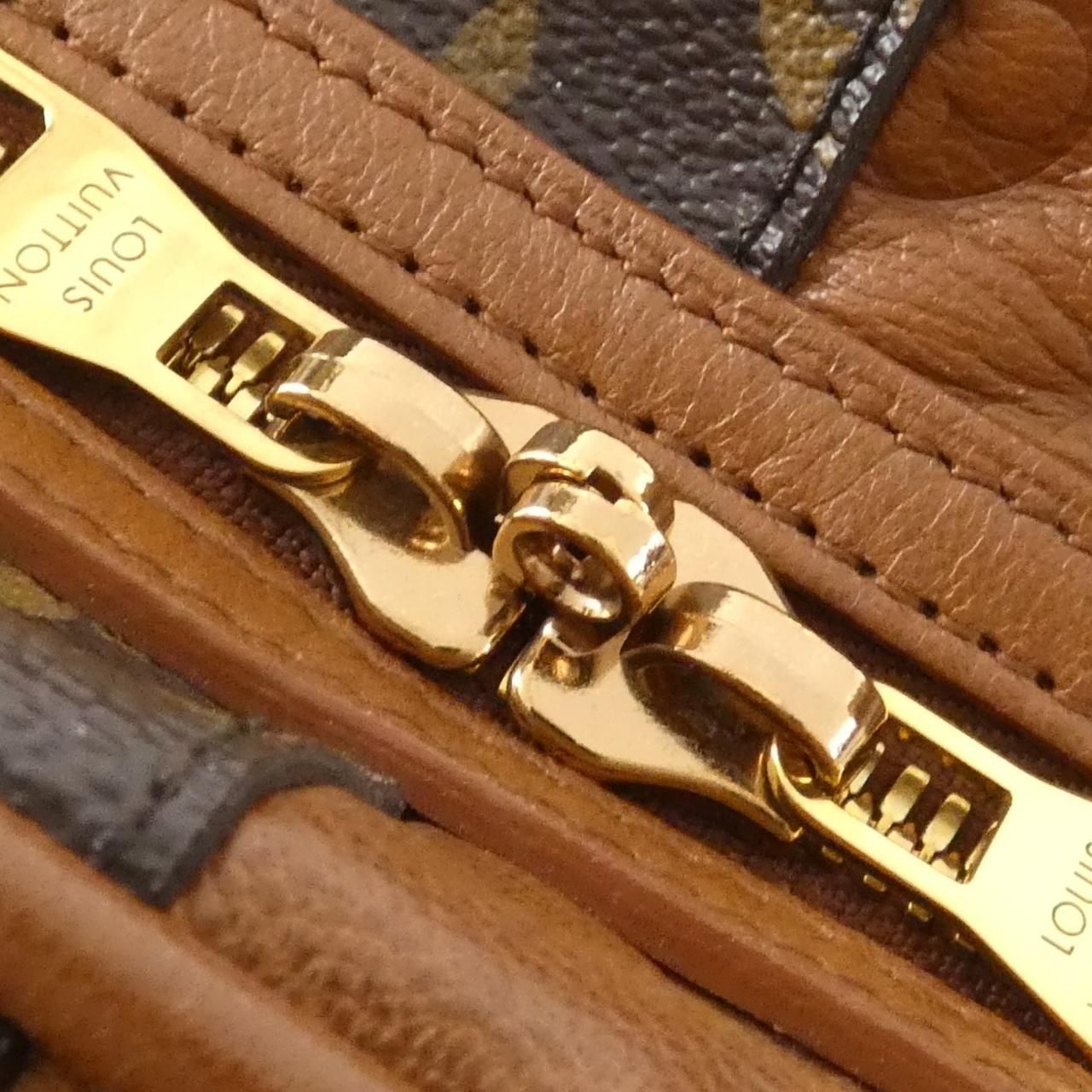 Louis Vuitton Monogram Blocks Tote Shoulder Bag — view 5