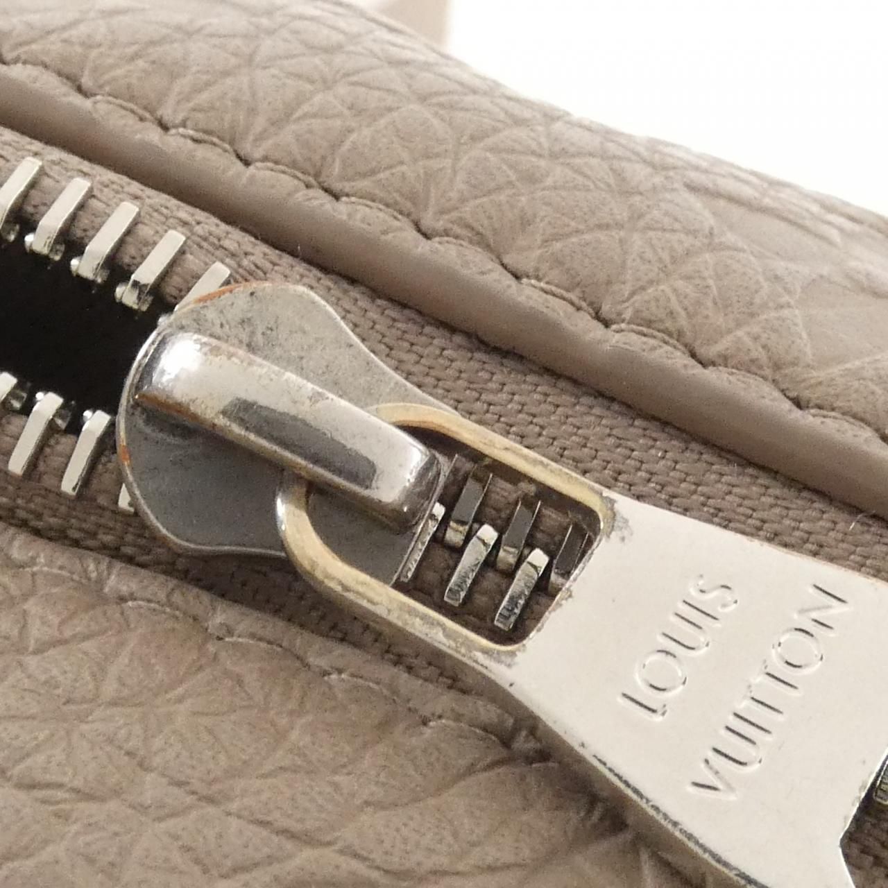 Louis Vuitton Taurillon Monogram Mini Soft Trunk — view 5