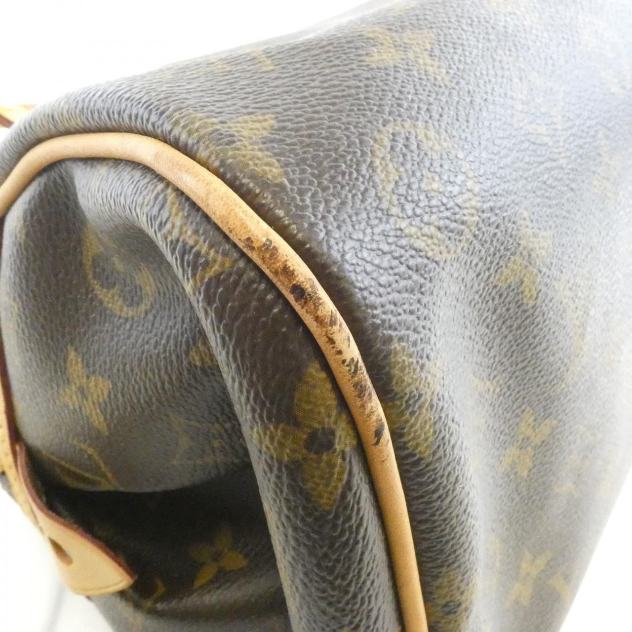 Louis Vuitton Monogram Montorgueil GM Shoulder Bag — view 3