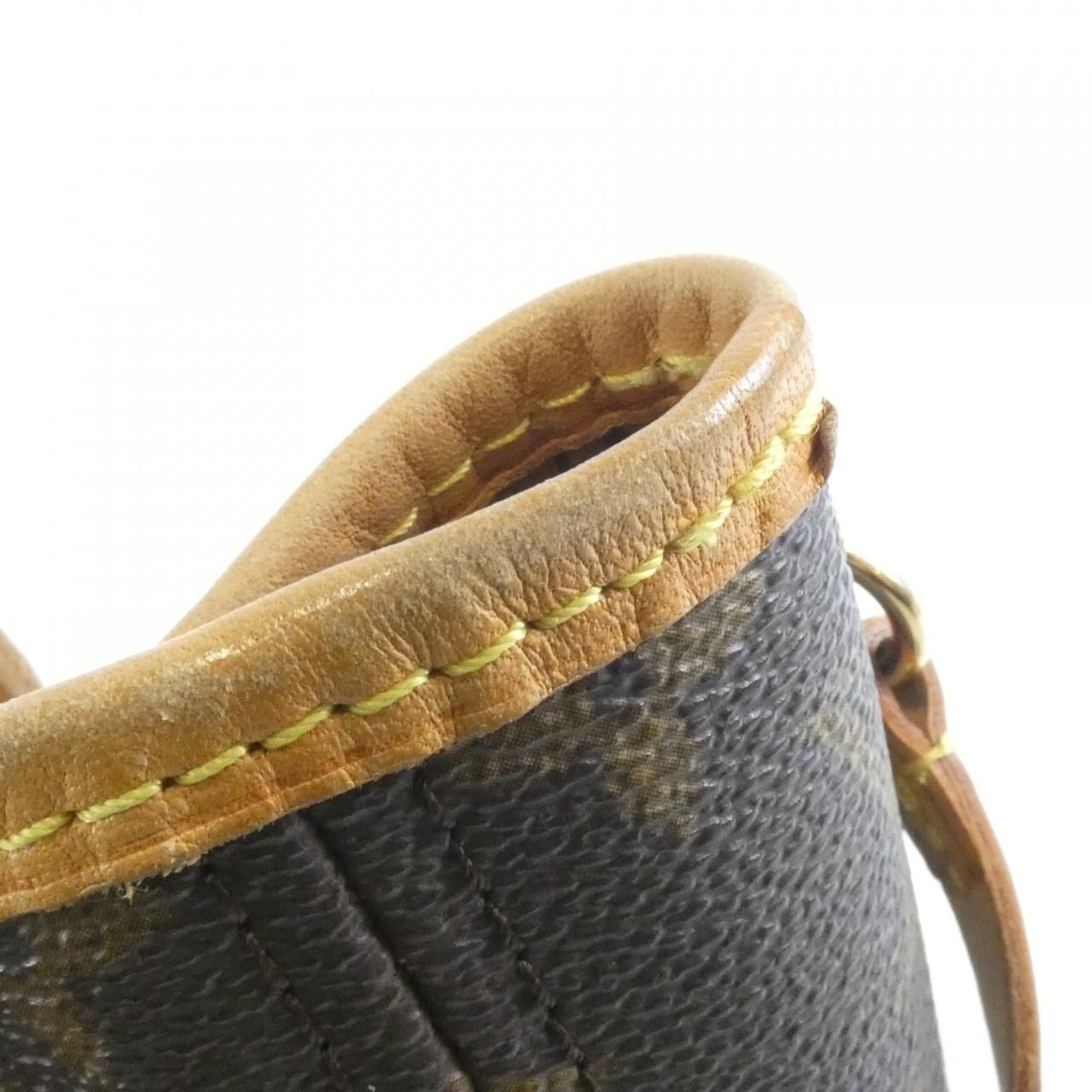 Louis Vuitton Monogram Neverfull PM Bag — view 3