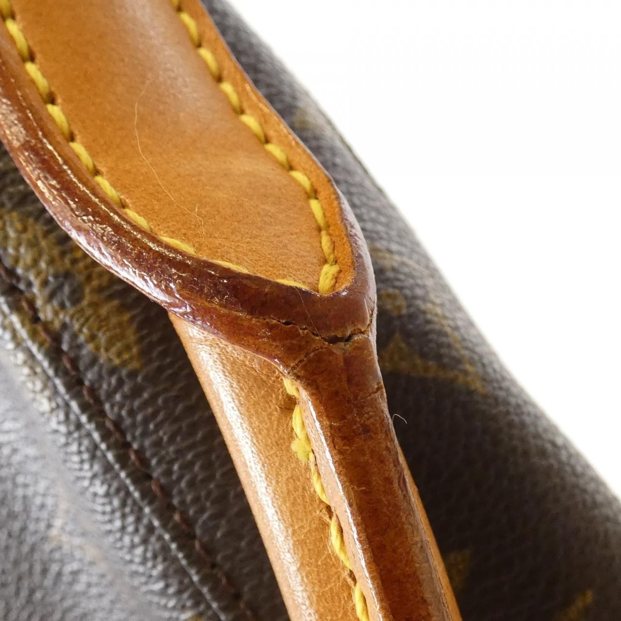 Louis Vuitton Monogram Looping GM Shoulder Bag — view 6
