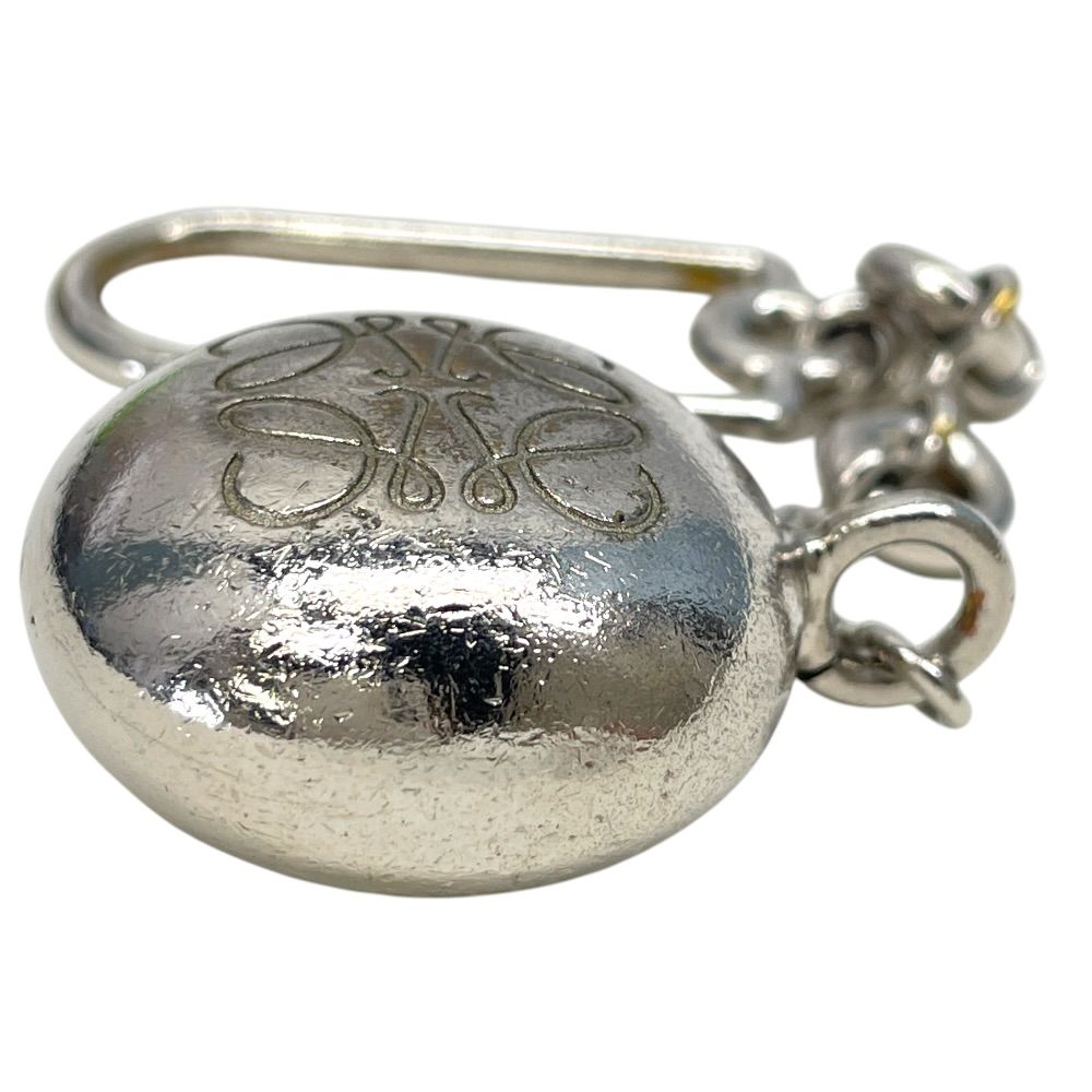 Loewe Pebble Key Holder Key Sling Bag Charm Metal Silver Simple Daily Use — view 3