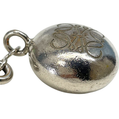 Loewe Pebble Key Holder Key Sling Bag Charm Metal Silver Simple Daily Use — view 4