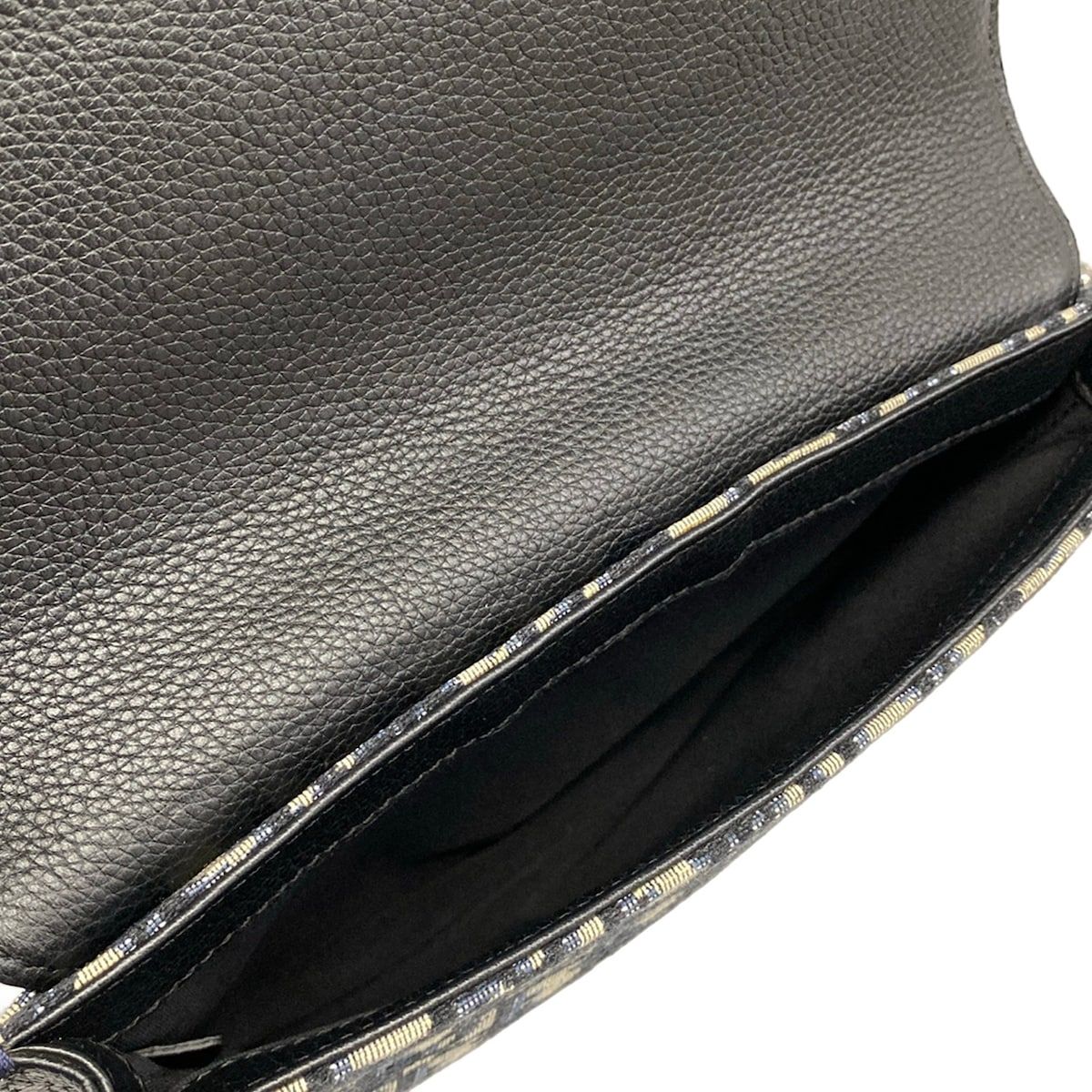 Dior Shoulder Bag Beige Navy Black Leather — view 7