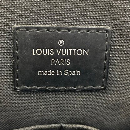 Louis Vuitton Shoulder Bag Damier Graphite District MM — view 9