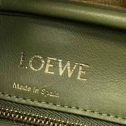 Loewe Handbag Amazona 19 Square Dark Green — view 9