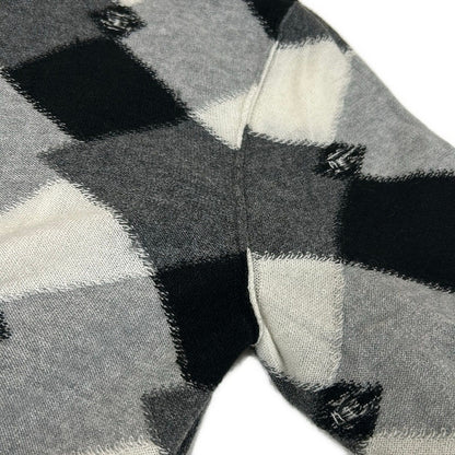 Chanel Long Sleeve Sweater 38 M Black Gray White Cashmere CC Logo — view 9