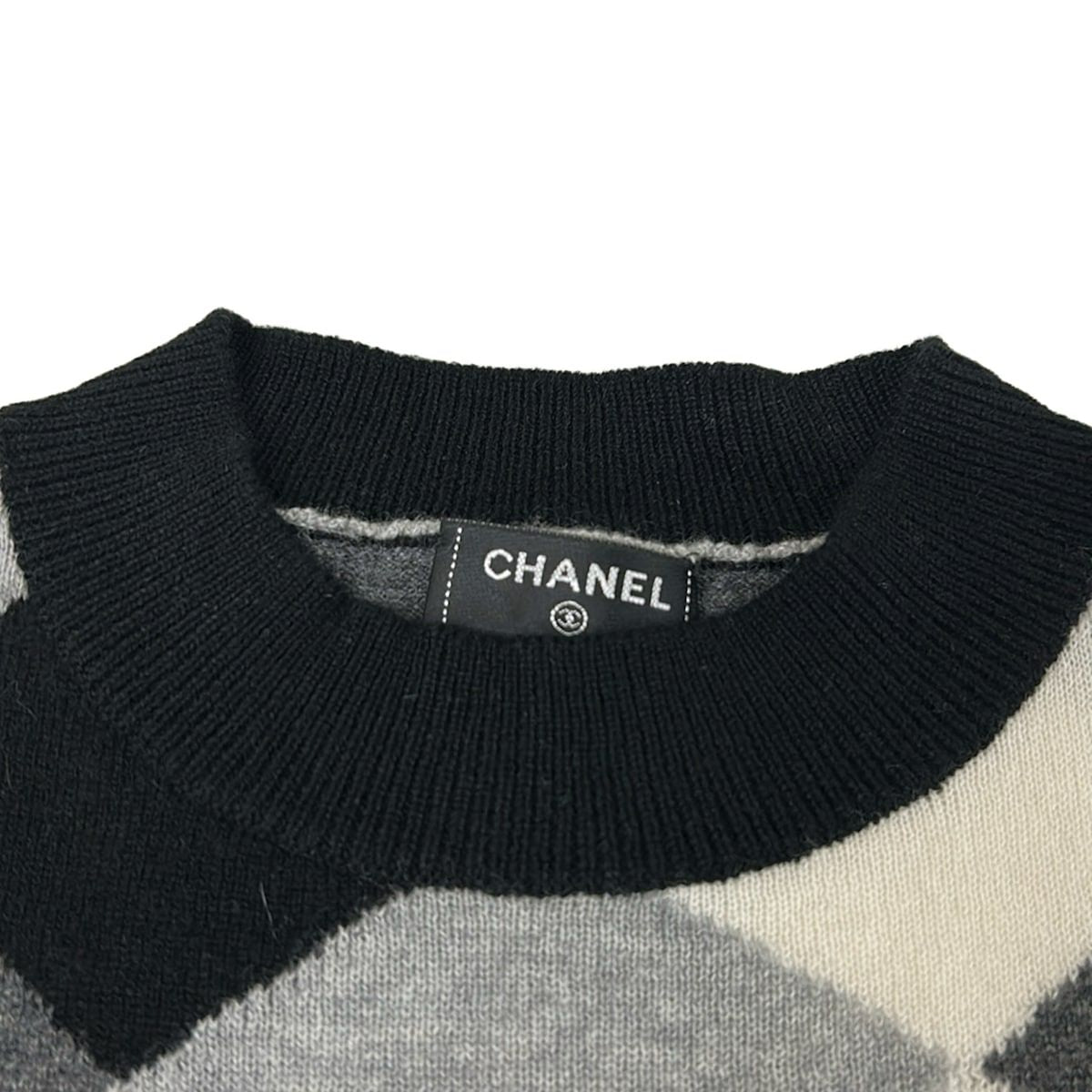 Chanel Long Sleeve Sweater 38 M Black Gray White Cashmere CC Logo — view 8