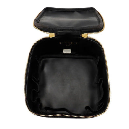 Chanel Handbag Vanity Bag CC Logo Caviar Leather Horizontal — view 5