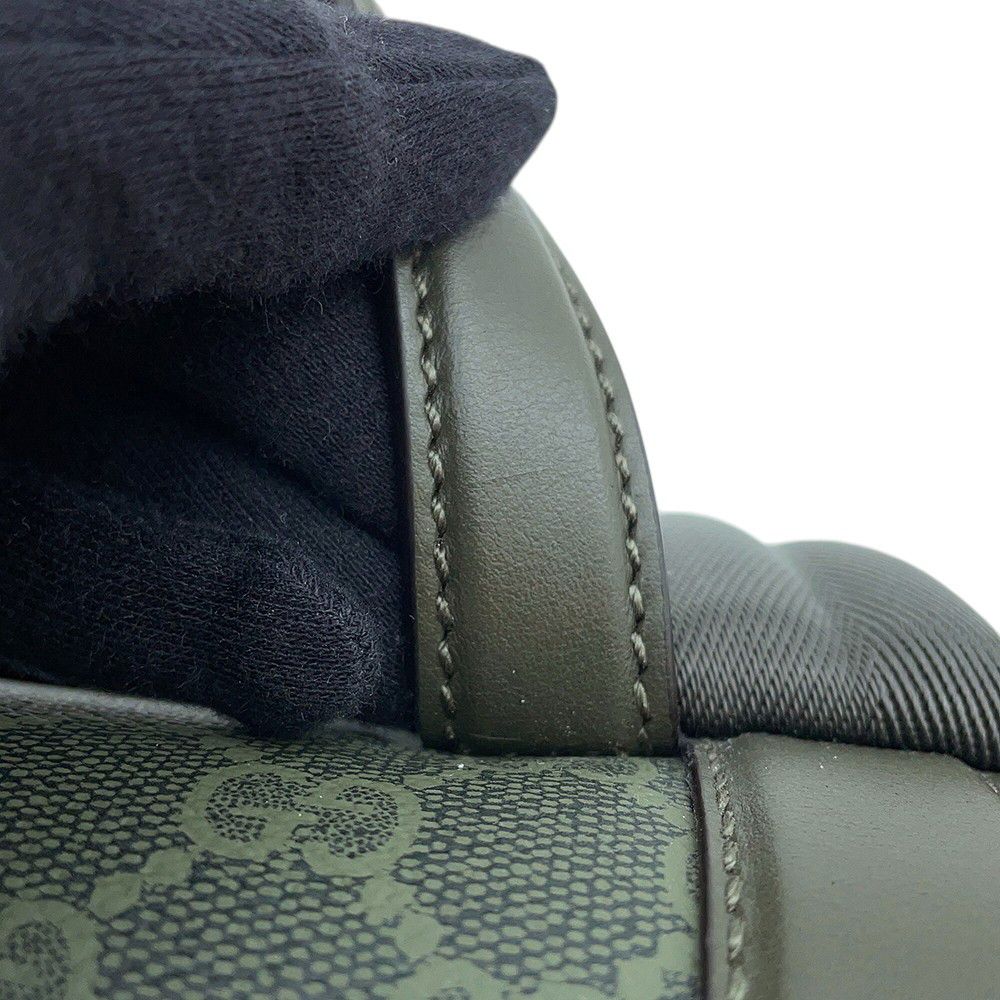 Gucci Large GG Supreme Backpack — view 8